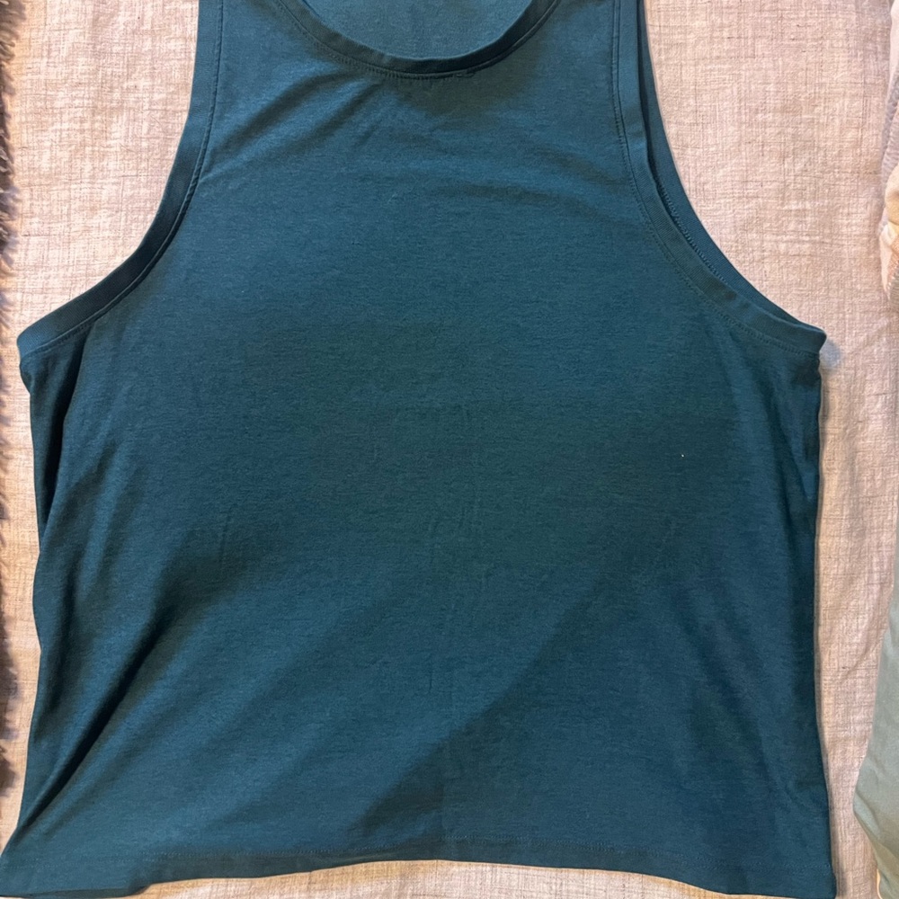 Beyond Yoga Tanks 2 for $30 - Picture 2 of 3